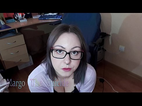 ❤️ 안경을 쓴 섹시한 여자가 카메라에 딜도를 빤다. ☑ 러시아 포르노 포르노에서 ko.osagoassist.ru ❌❤