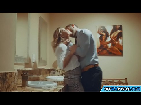❤️ 공공 화장실에서 가슴이 큰 금발이 당신을 유혹 할 때 ☑ 러시아 포르노 포르노에서 ko.osagoassist.ru ❌❤